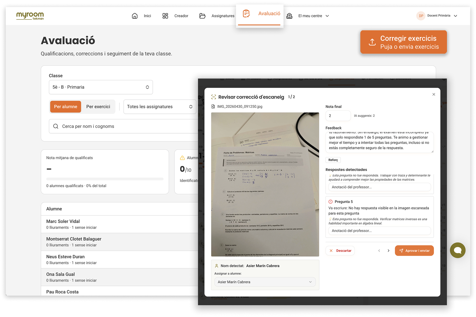 Avalua treballs en paper